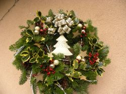 přírodní s cesmínou a šípky