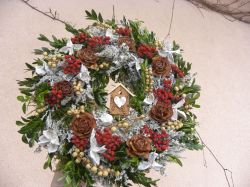 sypejte ptáčkům :)