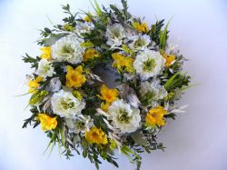 s vrabčáky ... jarní věneček