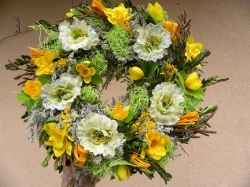 dožluta ... jarní věneček