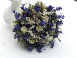 kytka romantik levandulová