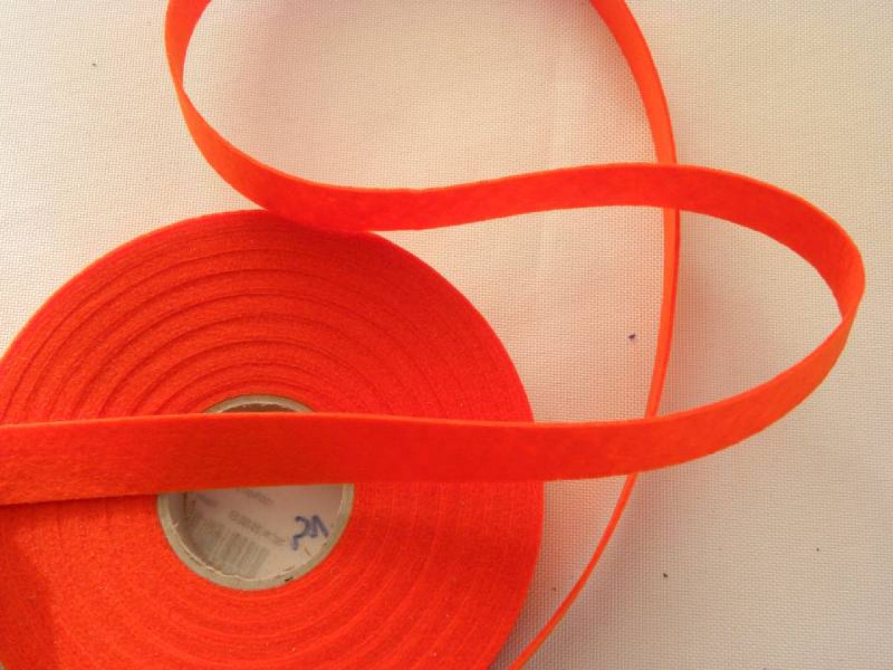 filcová oranžová 15 mm