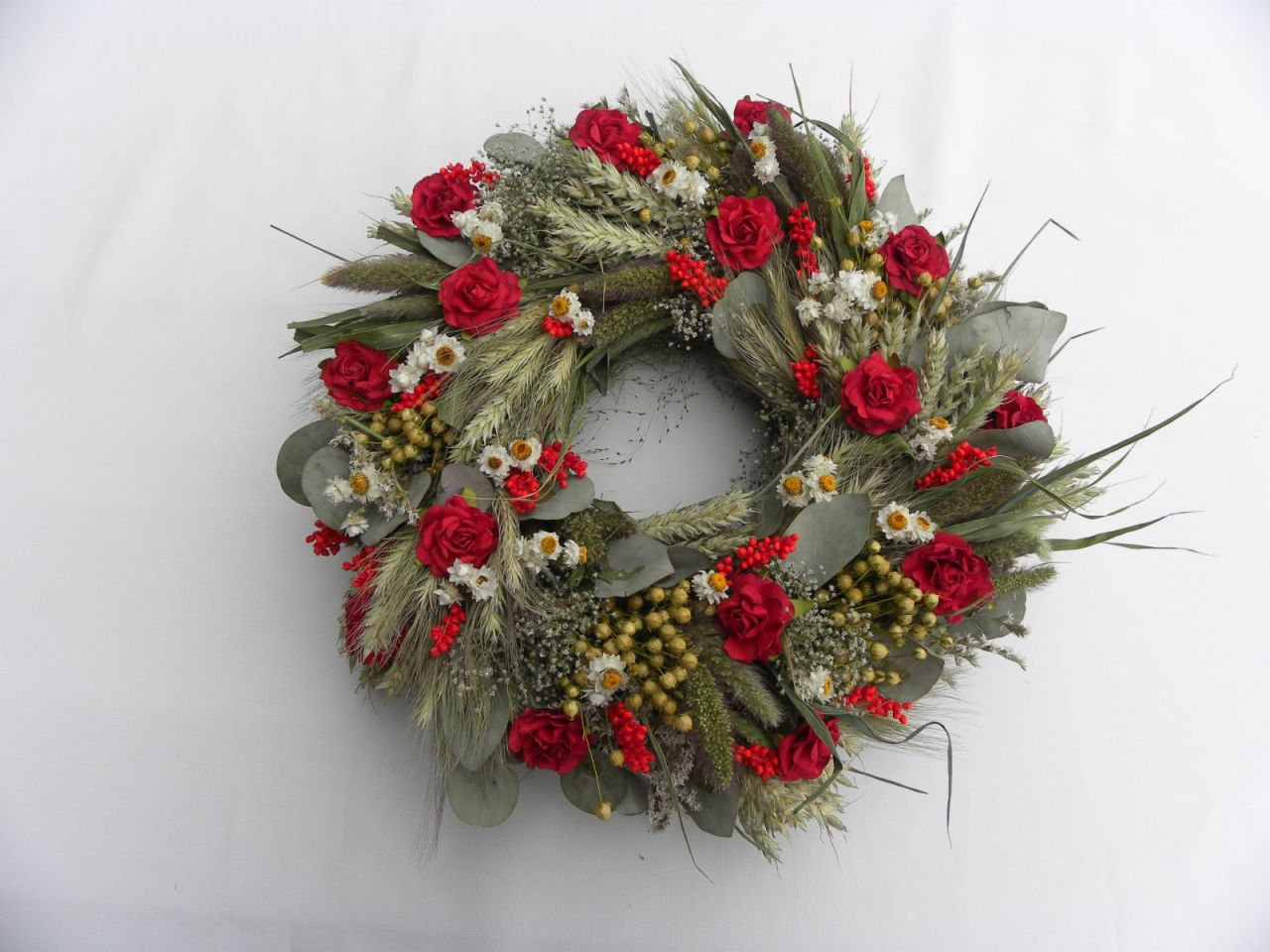 celoroční červený věnec